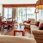 PORT DE LLANÇÀ 30 apartamento en primera línea de mar