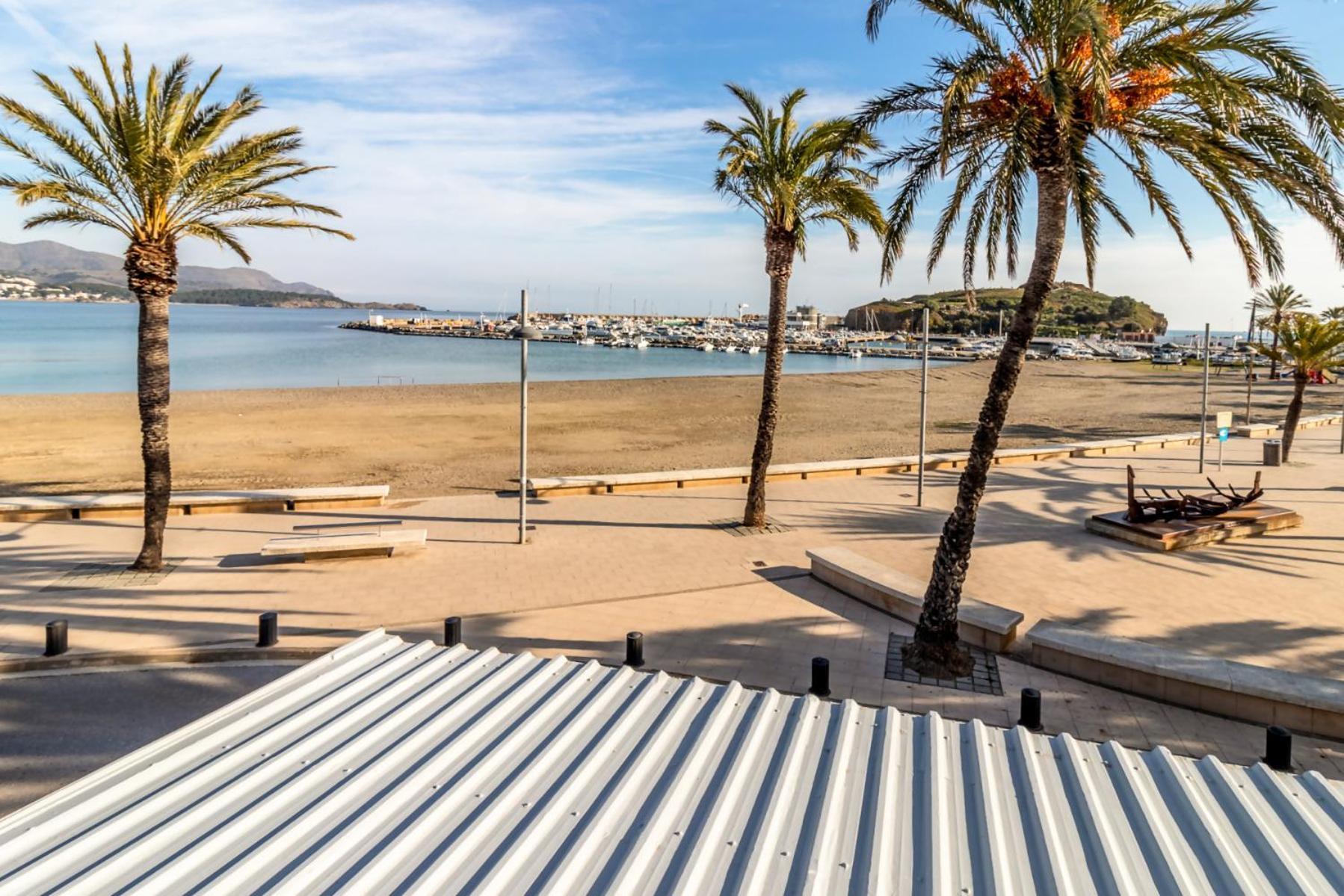 Port De Llançà 30 En Primera Línea De Mar *